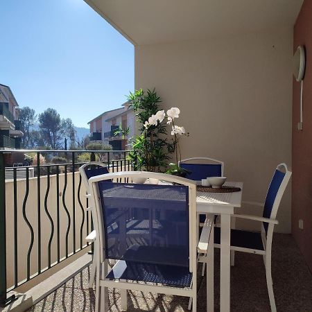 Le Romarin - Climatisation Piscine & Parking Prive Apartment Gréoux-les-Bains Екстериор снимка