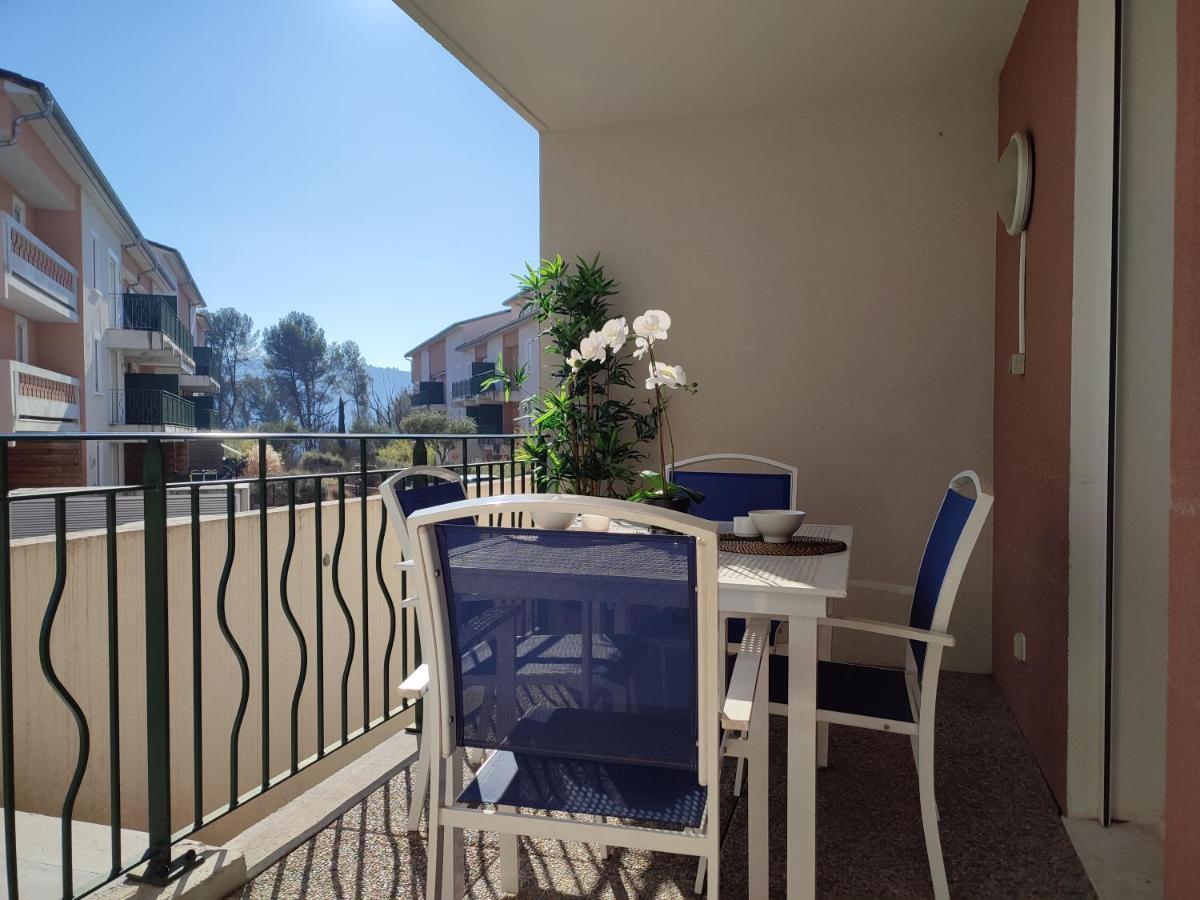 Le Romarin - Climatisation Piscine & Parking Prive Apartment Gréoux-les-Bains Екстериор снимка
